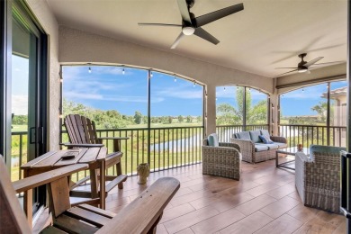 Welcome to Paradise! With 3 bedrooms, 2 baths, and a 2.5 car on Lakewood National Golf Club in Florida - for sale on GolfHomes.com, golf home, golf lot