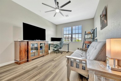 Welcome to Paradise! With 3 bedrooms, 2 baths, and a 2.5 car on Lakewood National Golf Club in Florida - for sale on GolfHomes.com, golf home, golf lot