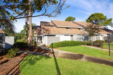 Introducing a beautifully updated 2-bedroom, 2-bath Beachwalk on Sandestin Golf and Beach Resort - The Links in Florida - for sale on GolfHomes.com, golf home, golf lot