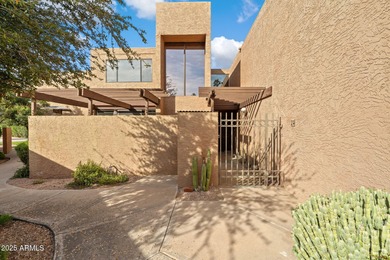 This Shores residence at The McCormick is centrally located on McCormick Ranch Golf Club in Arizona - for sale on GolfHomes.com, golf home, golf lot