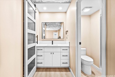 Move-in ready! This beautifully renovated 3-bedroom, 2-bathroom on Pearl Country Club in Hawaii - for sale on GolfHomes.com, golf home, golf lot