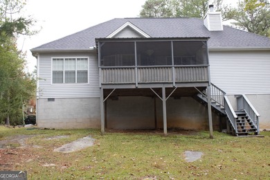 Stainless Steel stove, refrigerator, and new flooring replaced on Fairfield Plantation Golf and Country Club in Georgia - for sale on GolfHomes.com, golf home, golf lot