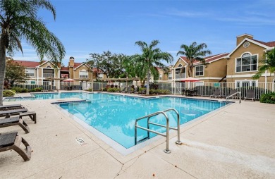 NEW HURRICANE WINDOWS  SLIDING DOOR on this unit!!! Discover the on Hunters Green Country Club in Florida - for sale on GolfHomes.com, golf home, golf lot