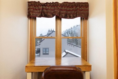 Don't miss this exceptional opportunity to own a top-floor on  in Colorado - for sale on GolfHomes.com, golf home, golf lot
