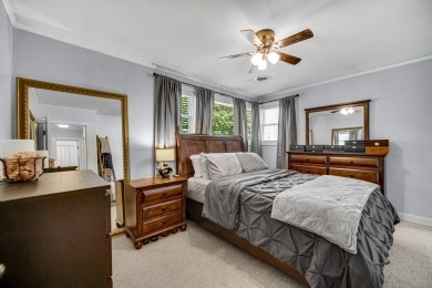 An absolutely perfect house waiting for its new owner!! Two on Calumet Country Club in Illinois - for sale on GolfHomes.com, golf home, golf lot