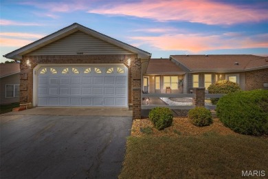 Lovely, Spacious Condo with 2 Bedroom 2 Bath with over 1800 sq on Terre Du Lac Golf and Country Club in Missouri - for sale on GolfHomes.com, golf home, golf lot