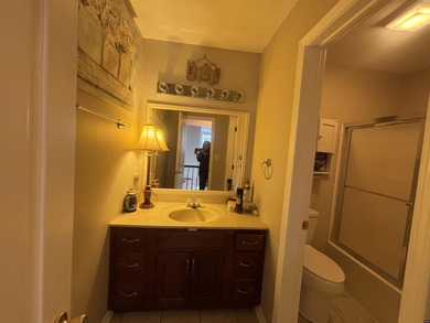 Beautiful golf course home on the 15th hole.  This 1.5-story on Mayfield-Graves Country Club in Kentucky - for sale on GolfHomes.com, golf home, golf lot