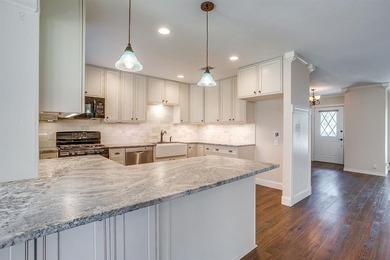 Cute, clean and well maintained - this Benbrook cottage offers a on Pecan Valley Municipal Golf Course in Texas - for sale on GolfHomes.com, golf home, golf lot