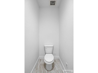 Stunning Custom Home in Rigby Golf Course Community! This on Jefferson Hills Golf Course in Idaho - for sale on GolfHomes.com, golf home, golf lot