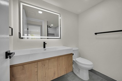 Fully renovated 2-bedroom, 2-bath condo designed for easy living on Kings Point Golf -Flanders Way in Florida - for sale on GolfHomes.com, golf home, golf lot