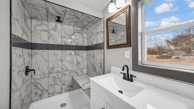 This home has been rehabbed THE RIGHT WAY! Owner has completely on Horseshoe Bend Country Club in Texas - for sale on GolfHomes.com, golf home, golf lot