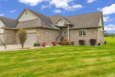 Charming, relaxing home on the 7th Fairway of Lakeview Hills on Lakeview Hills Country Club and Resort  in Michigan - for sale on GolfHomes.com, golf home, golf lot