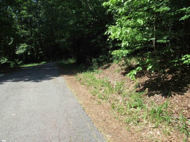 Great building lot in a golf course neighborhood with community on The Rock At Jocassee in South Carolina - for sale on GolfHomes.com, golf home, golf lot