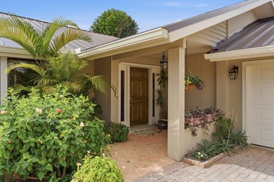 Welcome to this beautifully maintained 3-bedroom, 2-bathroom on Mariner Sands Country Club in Florida - for sale on GolfHomes.com, golf home, golf lot