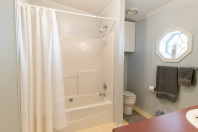 Retirement Haven in Central Florida    Welcome to your turnkey on Southern Dunes Golf and Country Club in Florida - for sale on GolfHomes.com, golf home, golf lot