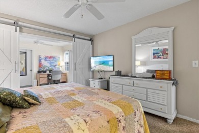 This charming 2-bedroom, 2-bathroom villa is ideally located in on Plantation Golf and Country Club in Florida - for sale on GolfHomes.com, golf home, golf lot
