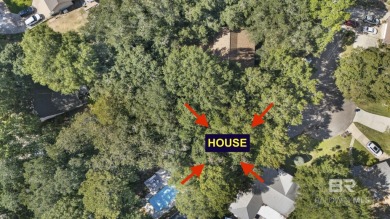 Spacious Lake Forest home with in-ground pool! This 3 bed, 2 on Lake Forest Yacht and Country Club in Alabama - for sale on GolfHomes.com, golf home, golf lot