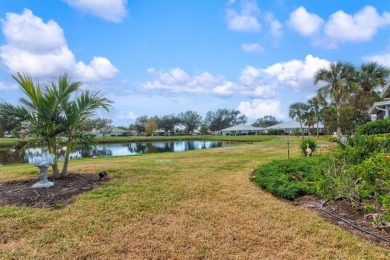 This charming 2-bedroom, 2-bathroom villa is ideally located in on Plantation Golf and Country Club in Florida - for sale on GolfHomes.com, golf home, golf lot