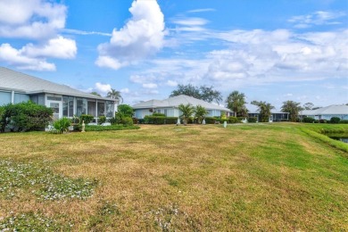 This charming 2-bedroom, 2-bathroom villa is ideally located in on Plantation Golf and Country Club in Florida - for sale on GolfHomes.com, golf home, golf lot