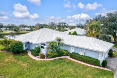 This charming 2-bedroom, 2-bathroom villa is ideally located in on Plantation Golf and Country Club in Florida - for sale on GolfHomes.com, golf home, golf lot