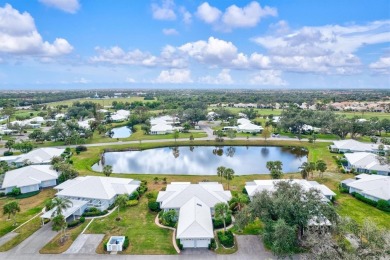 This charming 2-bedroom, 2-bathroom villa is ideally located in on Plantation Golf and Country Club in Florida - for sale on GolfHomes.com, golf home, golf lot