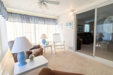 Retirement Haven in Central Florida    Welcome to your turnkey on Southern Dunes Golf and Country Club in Florida - for sale on GolfHomes.com, golf home, golf lot