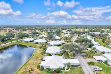 This charming 2-bedroom, 2-bathroom villa is ideally located in on Plantation Golf and Country Club in Florida - for sale on GolfHomes.com, golf home, golf lot