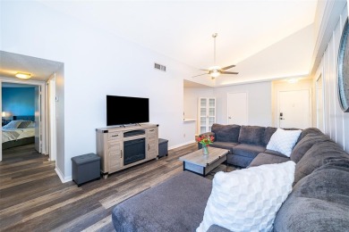 Welcome to this beautifully updated 2-bedroom, 2-bathroom on Ventura Country Club in Florida - for sale on GolfHomes.com, golf home, golf lot