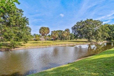 Stunning 3Be | 3Ba + 2 car garage home with 2431sqft under air on Boca Greens Country Club in Florida - for sale on GolfHomes.com, golf home, golf lot