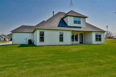 Exceptional Value in Pecan Plantation - Best Price Per Square on Nutcracker Golf Club in Texas - for sale on GolfHomes.com, golf home, golf lot