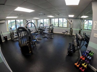 Welcome to this beautifully updated 2-bedroom, 2-bathroom on Ventura Country Club in Florida - for sale on GolfHomes.com, golf home, golf lot