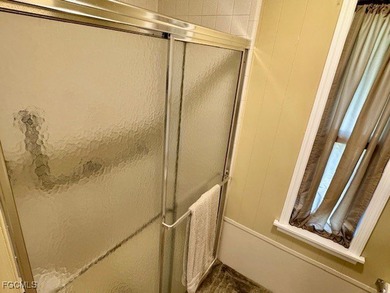 This charming single family home boasts 2 bedrooms and 2 on Riverbend Golf and Country Club in Florida - for sale on GolfHomes.com, golf home, golf lot