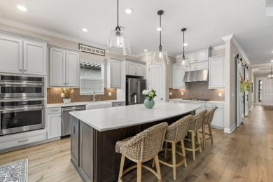 *GOLF MEMBERSHIP INCLUDED/ GOLF DEEDED HOME* Discover the on Esplanade Golf and Country at Lakewood Ranch in Florida - for sale on GolfHomes.com, golf home, golf lot