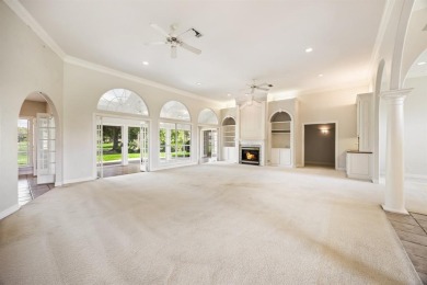 Original owner home perfectly positioned on the golf course on Hide-A-Way Lake Golf Course in Texas - for sale on GolfHomes.com, golf home, golf lot