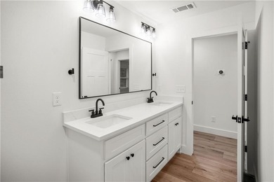 Move in Ready!!!! Gorgeous New Construction just a golf cart on Bella Vista Country Club - Highlands in Arkansas - for sale on GolfHomes.com, golf home, golf lot