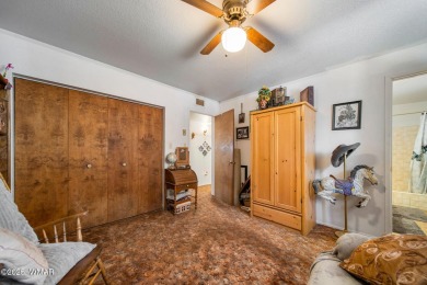 Escape to the tranquility of the countryside with this beautiful on Silver Creek Golf Club in Arizona - for sale on GolfHomes.com, golf home, golf lot