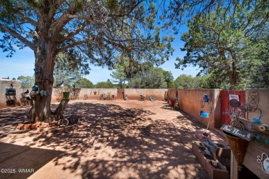 Escape to the tranquility of the countryside with this beautiful on Silver Creek Golf Club in Arizona - for sale on GolfHomes.com, golf home, golf lot