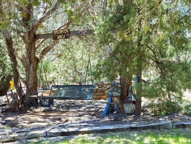Escape to the tranquility of the countryside with this beautiful on Silver Creek Golf Club in Arizona - for sale on GolfHomes.com, golf home, golf lot