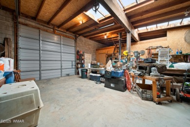 Escape to the tranquility of the countryside with this beautiful on Silver Creek Golf Club in Arizona - for sale on GolfHomes.com, golf home, golf lot