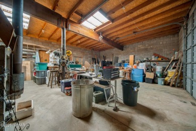 Escape to the tranquility of the countryside with this beautiful on Silver Creek Golf Club in Arizona - for sale on GolfHomes.com, golf home, golf lot