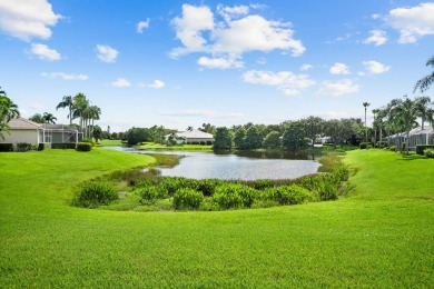 Beautifully renovated 3-bedroom, 2-bath home with an oversized on Monarch Country Club in Florida - for sale on GolfHomes.com, golf home, golf lot