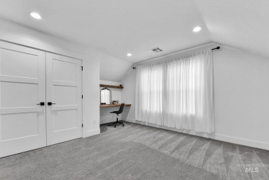Luxury in Legacy! Better-than-new custom Modern Farmhouse in one on Eagle Legacy Golf Course in Idaho - for sale on GolfHomes.com, golf home, golf lot