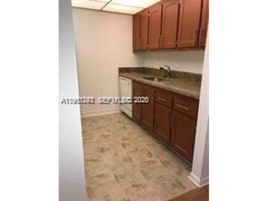 15 UNITS WITH TENANTS IN SOUTH FLORIDAS PREMIER ADULT on Flamingo Lakes Country Club in Florida - for sale on GolfHomes.com, golf home, golf lot