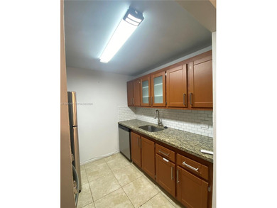 15 UNITS WITH TENANTS IN SOUTH FLORIDAS PREMIER ADULT on Flamingo Lakes Country Club in Florida - for sale on GolfHomes.com, golf home, golf lot