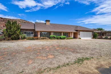 This spacious 2,750 SqFt home offers incredible potential in a on Bloomington Country Club in Utah - for sale on GolfHomes.com, golf home, golf lot