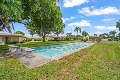 Set your sights on this great value in the Whiskey Creek 55+ on Whiskey Creek Country Club in Florida - for sale on GolfHomes.com, golf home, golf lot