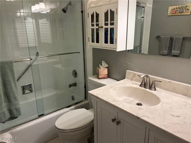 Priced to Sell! Fully furnished - just bring your personal on Seven Lakes Golf and Tennis Community in Florida - for sale on GolfHomes.com, golf home, golf lot