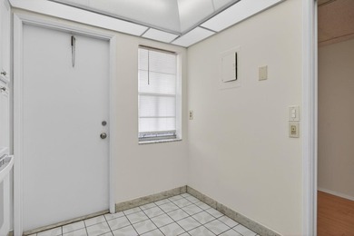 Great opportunity to own a spacious 2 bed, 2 bath condo in on Palm-Aire Country Club and Resort - Palms in Florida - for sale on GolfHomes.com, golf home, golf lot