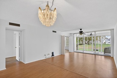 Great opportunity to own a spacious 2 bed, 2 bath condo in on Palm-Aire Country Club and Resort - Palms in Florida - for sale on GolfHomes.com, golf home, golf lot