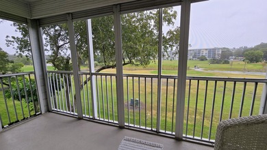 Great opportunity to own a spacious 2 bed, 2 bath condo in on Palm-Aire Country Club and Resort - Palms in Florida - for sale on GolfHomes.com, golf home, golf lot